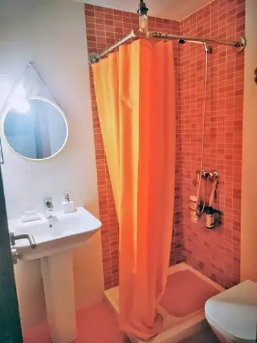Baño de Planta baja en venta en El Astillero   con Jardín privado, Trastero y Piscina comunitaria