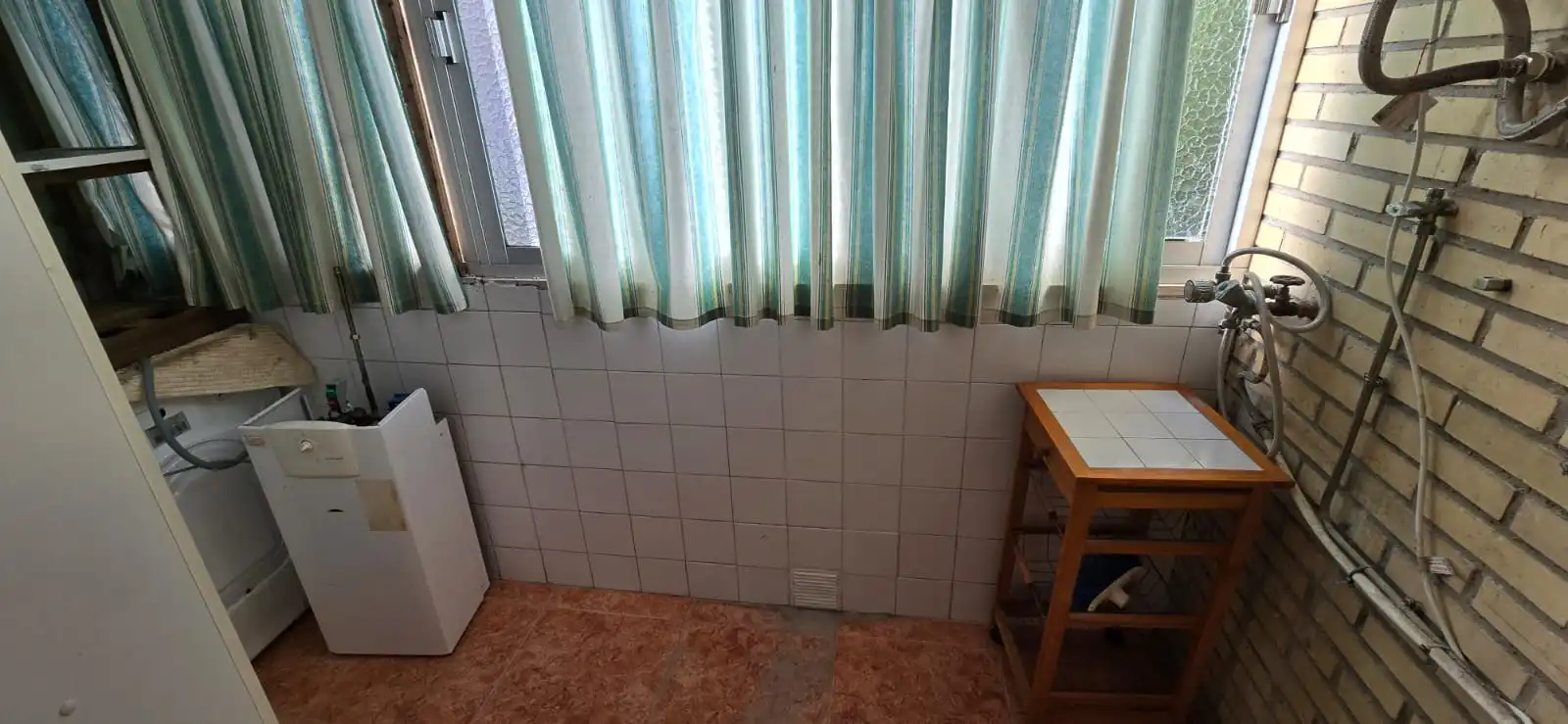 Bany de Pis en venda en Úbeda amb Aire condicionat, Moblat i Balcó