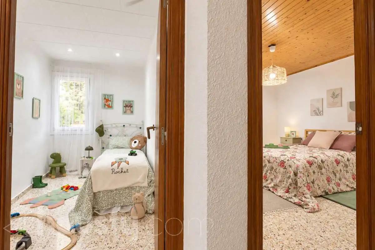 Habitación de Planta baja en venta en El Poal