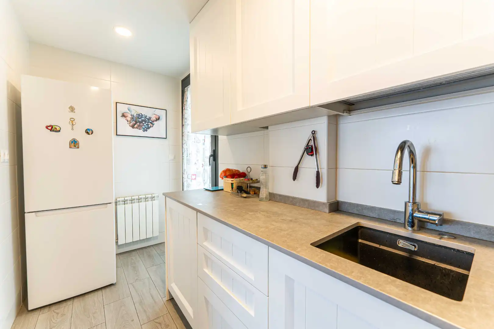 Kitchen of Attic for sale in Móstoles  with Air Conditioner, Terrace and Storage room