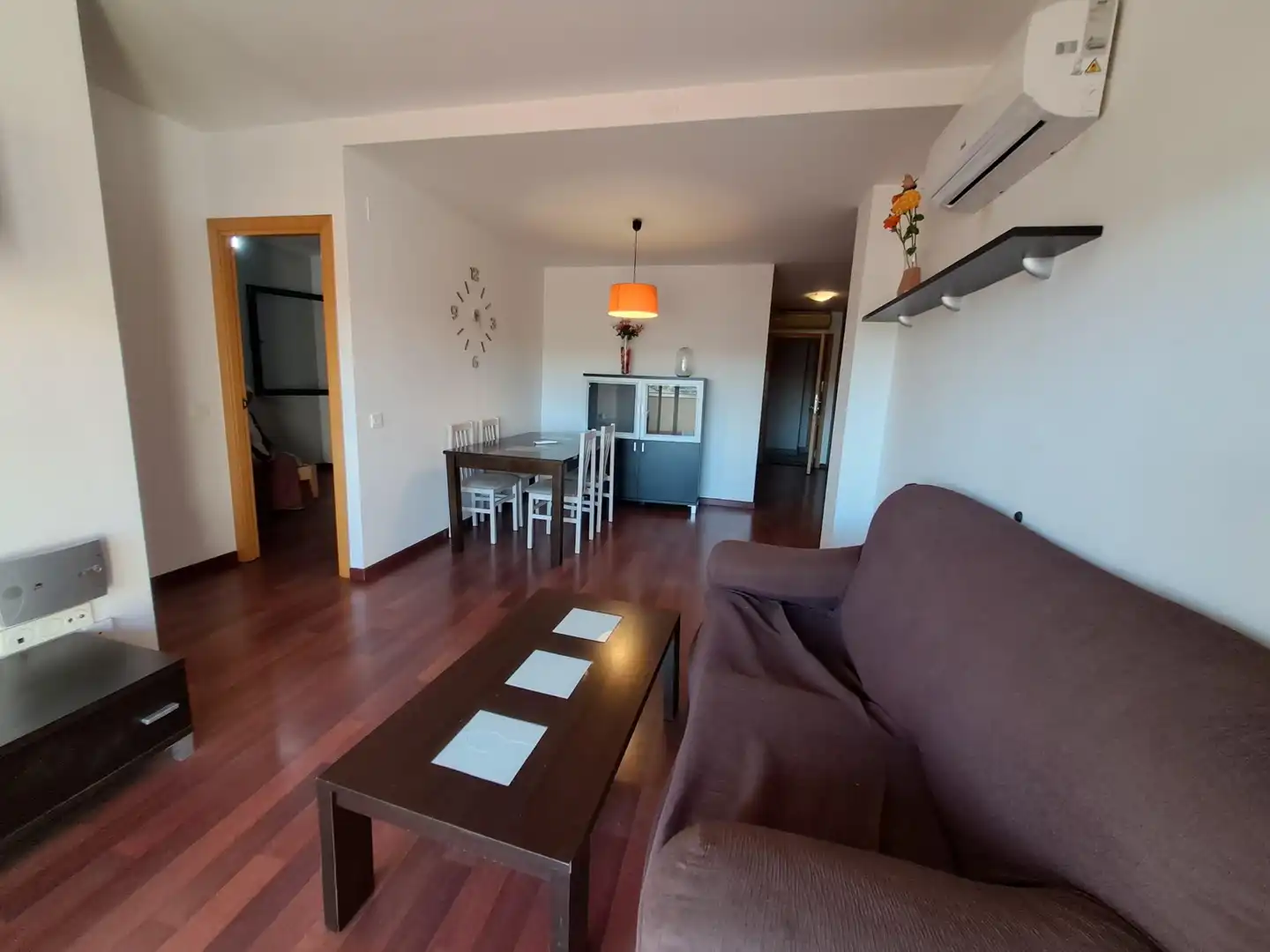 Sala d'estar de Pis en venda en Móra d'Ebre amb Aire condicionat, Parquet i Terrassa