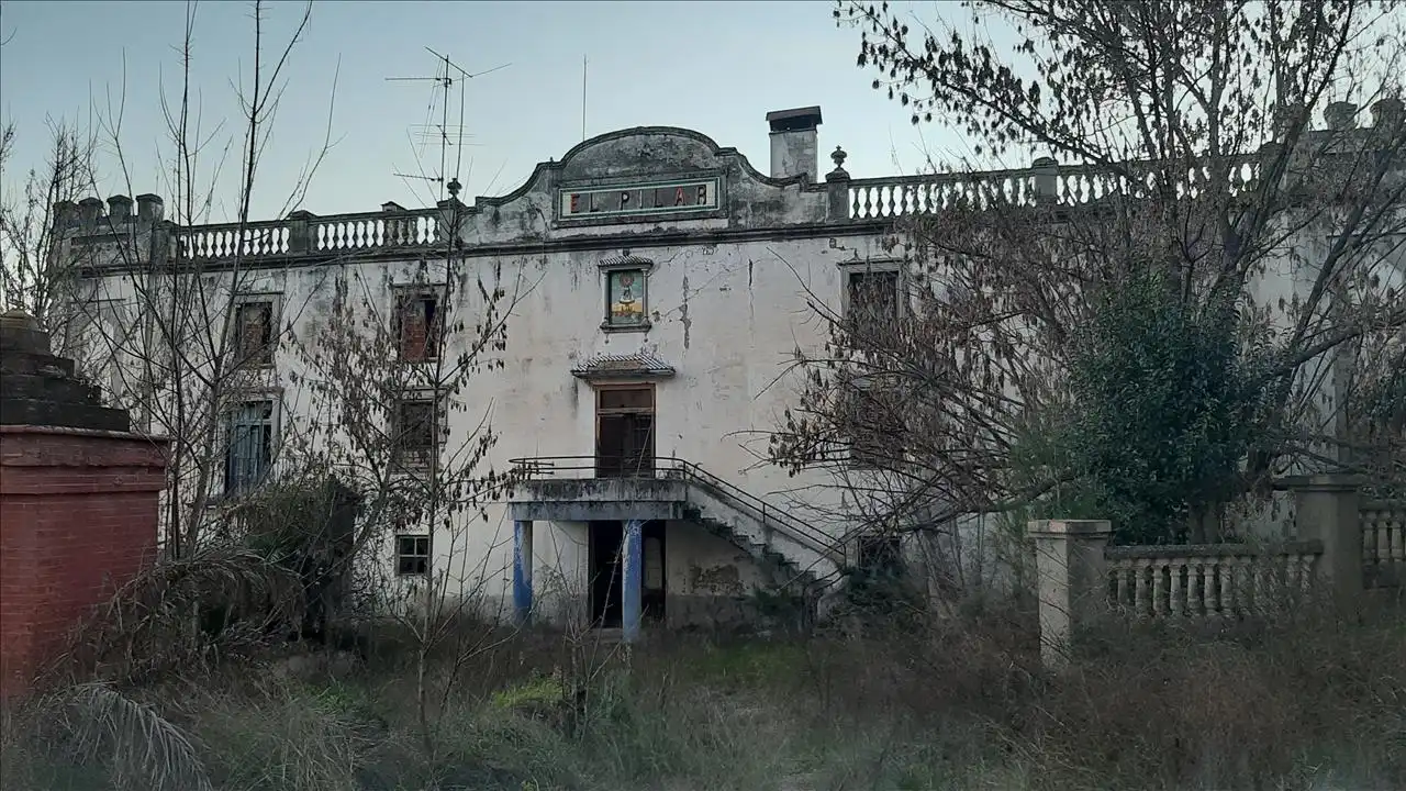 Außenansicht von Gebäude zum Verkauf in Ontinyent