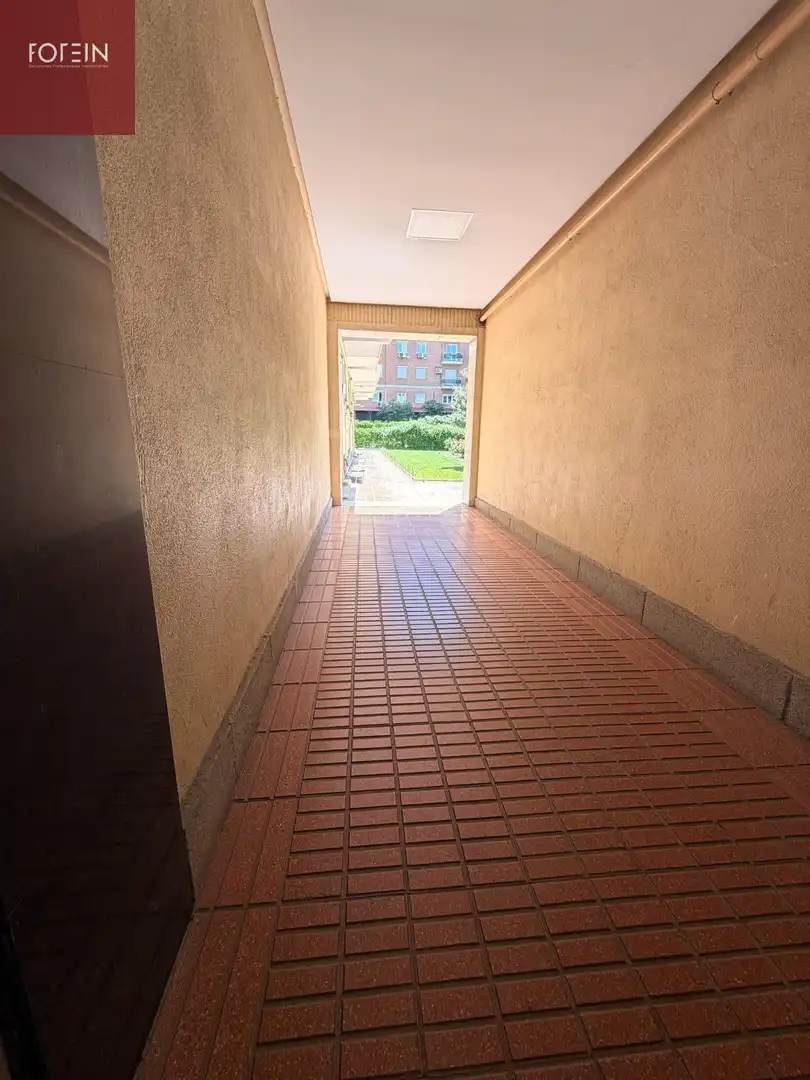 Flat for rent in Madrid  with Heating, Terrace and Storage room