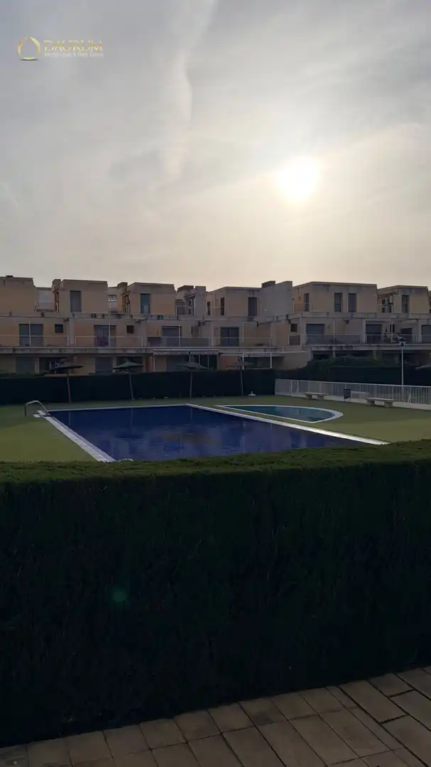 Piscina de Pis en venda en Alicante / Alacant amb Aire condicionat, Calefacció i Piscina