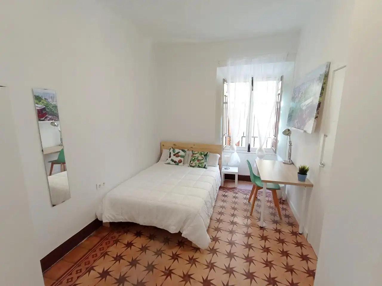 Ground floor for rent in Santa Teresa, Centro - Sagrario