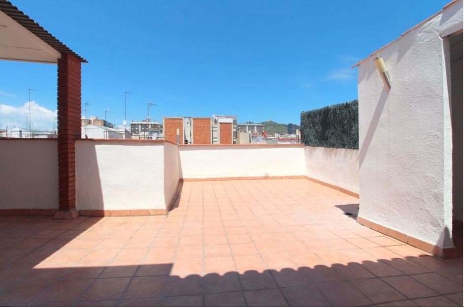 Terrace of Attic for sale in L'Hospitalet de Llobregat  with Parquet flooring, Terrace and Oven