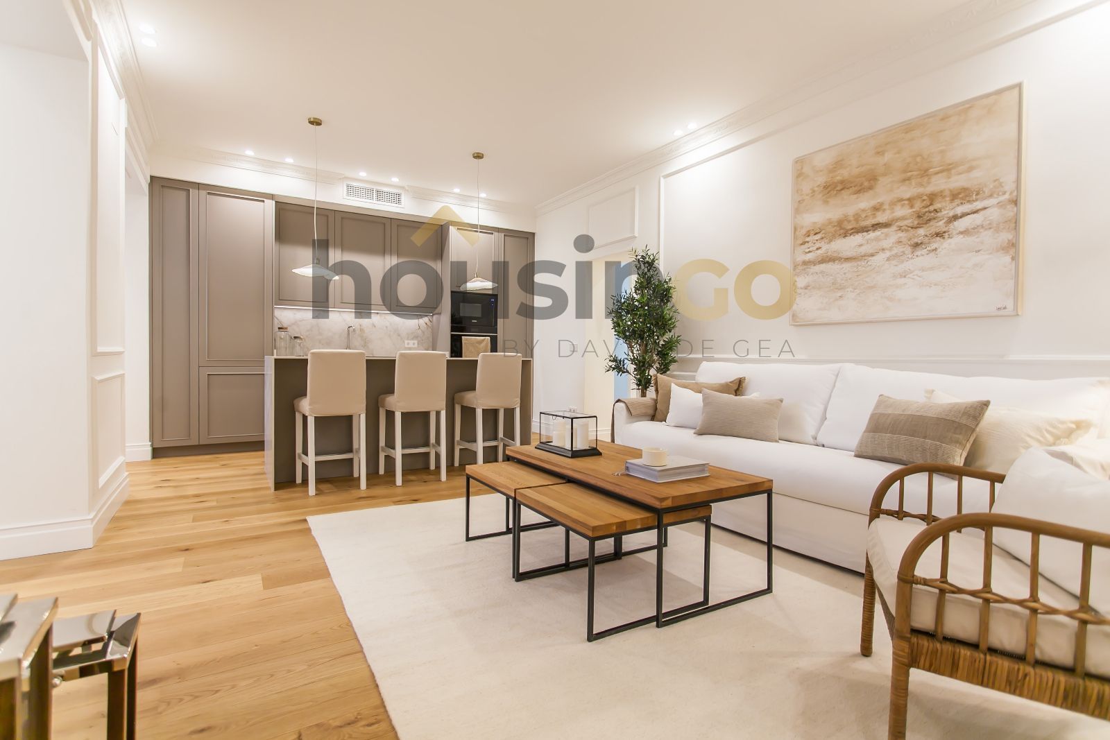 Living room of Flat for sale in  Madrid Capital  with Air Conditioner, Heating and Parquet flooring
