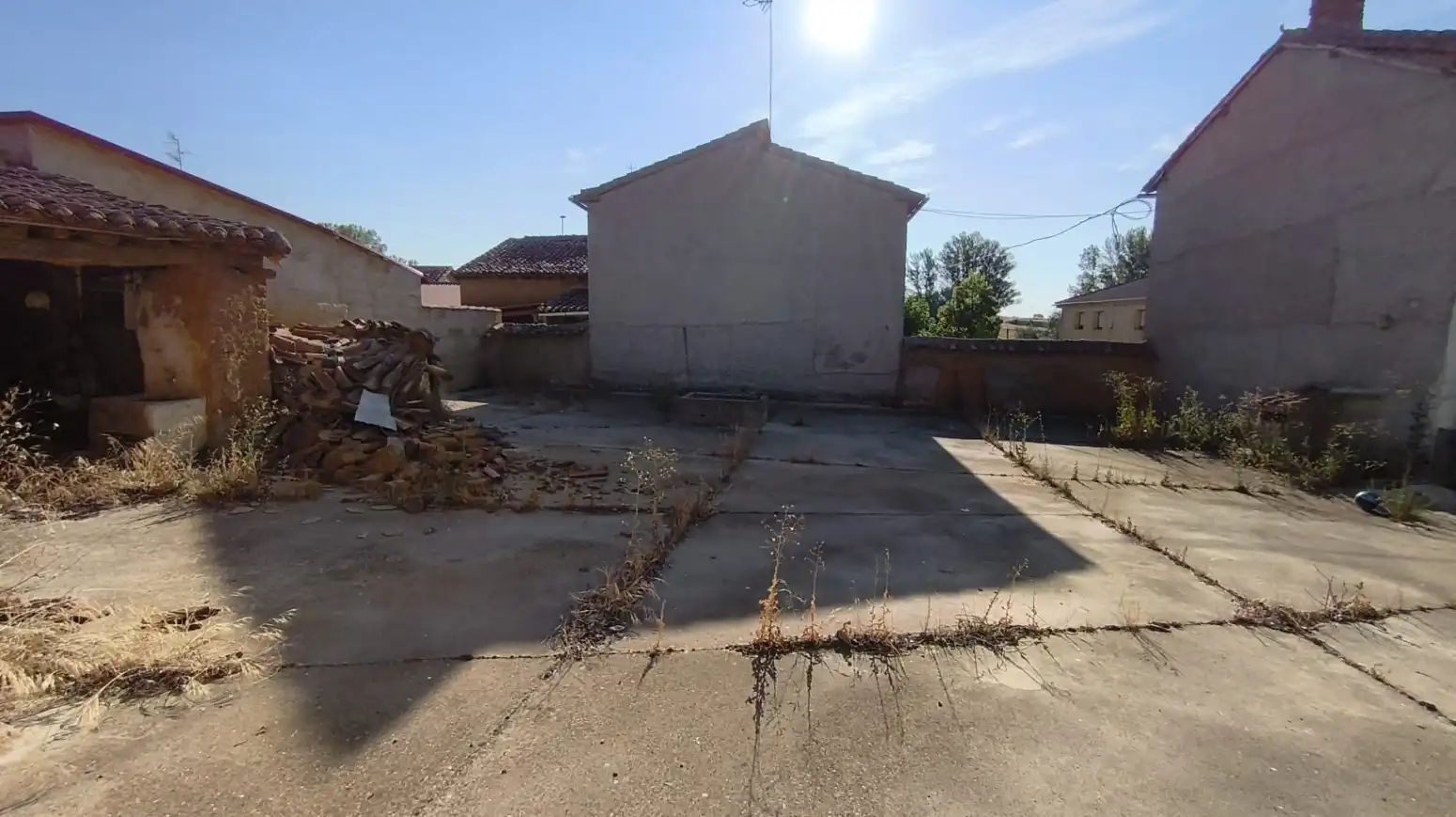 Casa o xalet en venda en Santa María del Monte de Cea amb Calefacció, Jardí privat i Moblat