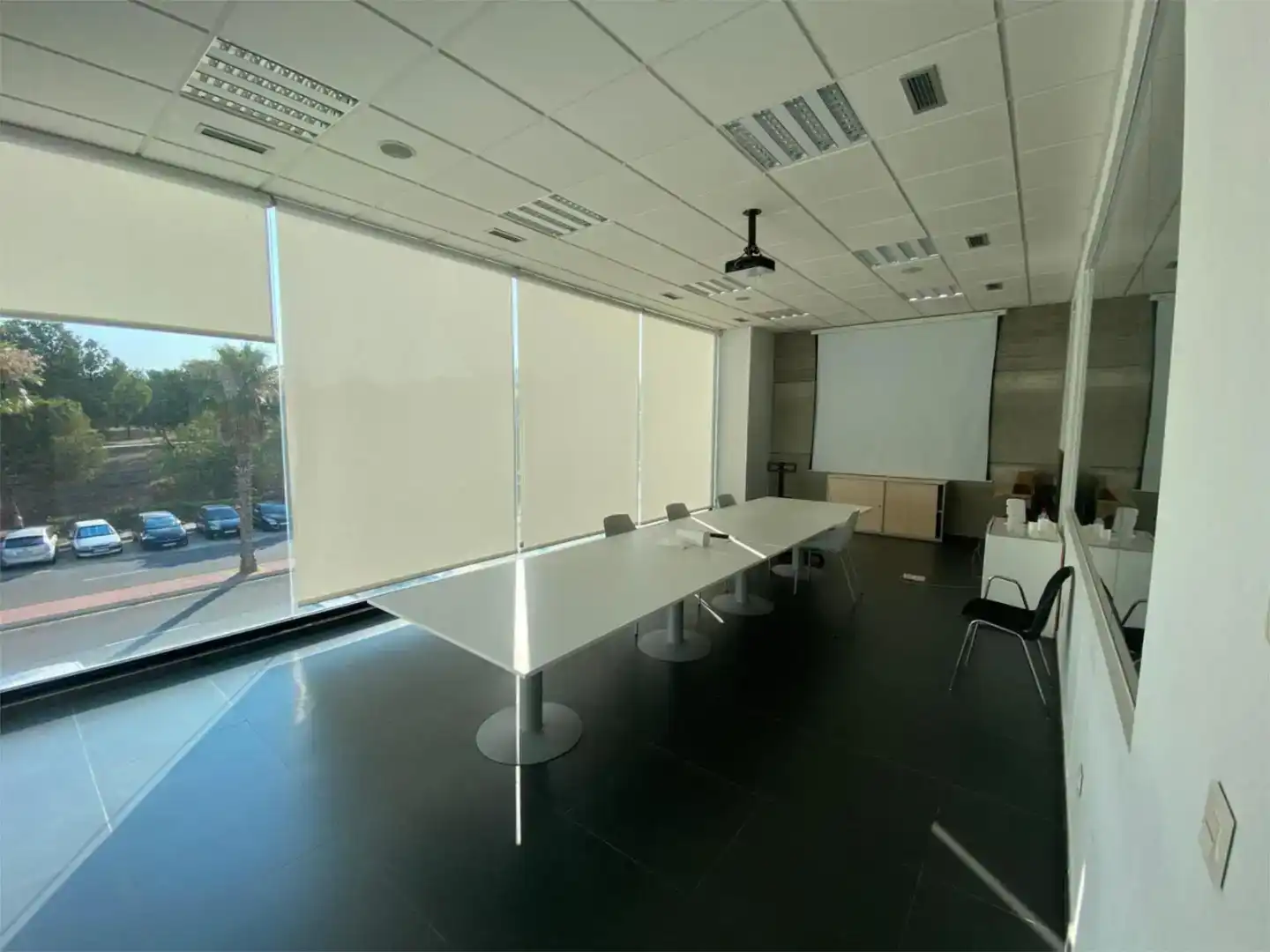 Oficina de lloguer en Paterna