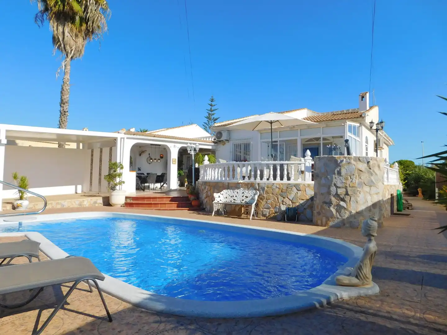 Casa en venta en Zona Carrefour - Urbanizaciones