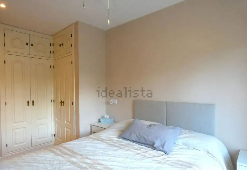Habitación de Piso en venta en Molina de Segura con Aire acondicionado, Calefacción y Jardín privado
