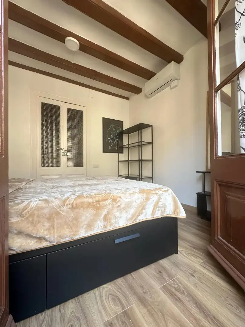 Flat with terrace to rent in Carrer d'Avinyó, imagen 9