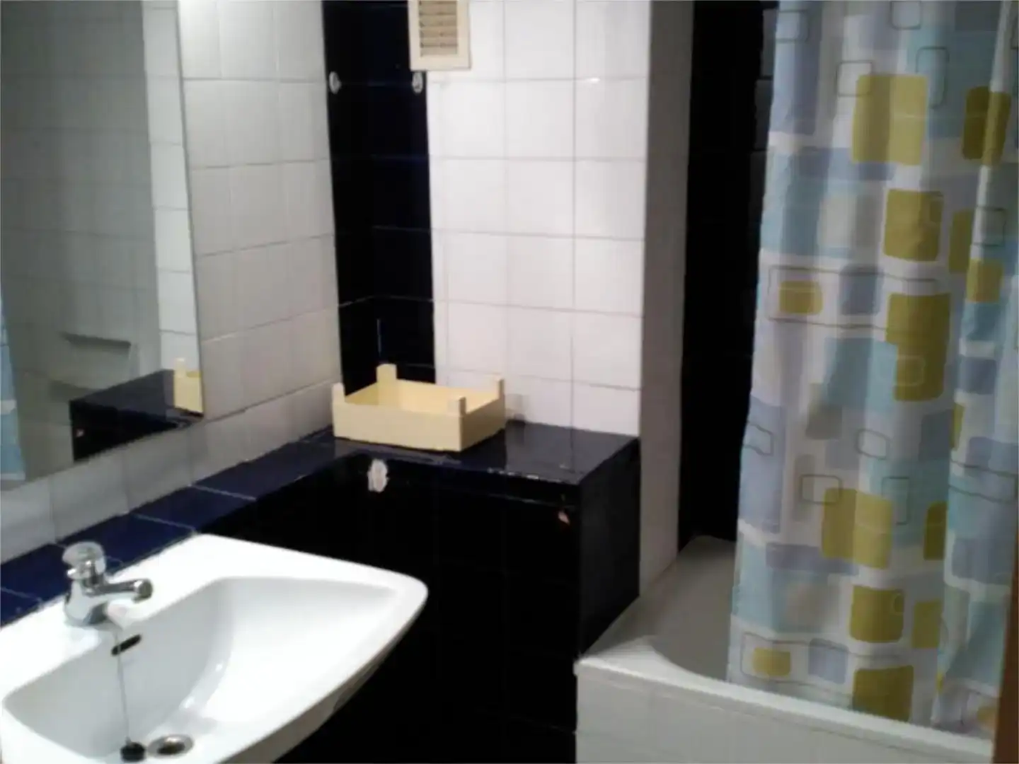 Bathroom of Flat for sale in Vila-seca  with Air Conditioner and Swimming Pool