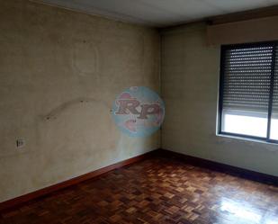 Dormitori de Pis en venda en León Capital  amb Calefacció, Parquet i Traster