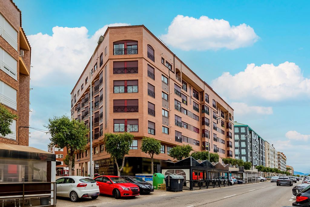 Vista exterior de Local en venta en Vila-real con Aire acondicionado