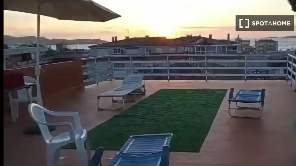 Terraza de Apartamento para compartir en Nigrán con Aire acondicionado, Terraza y Amueblado