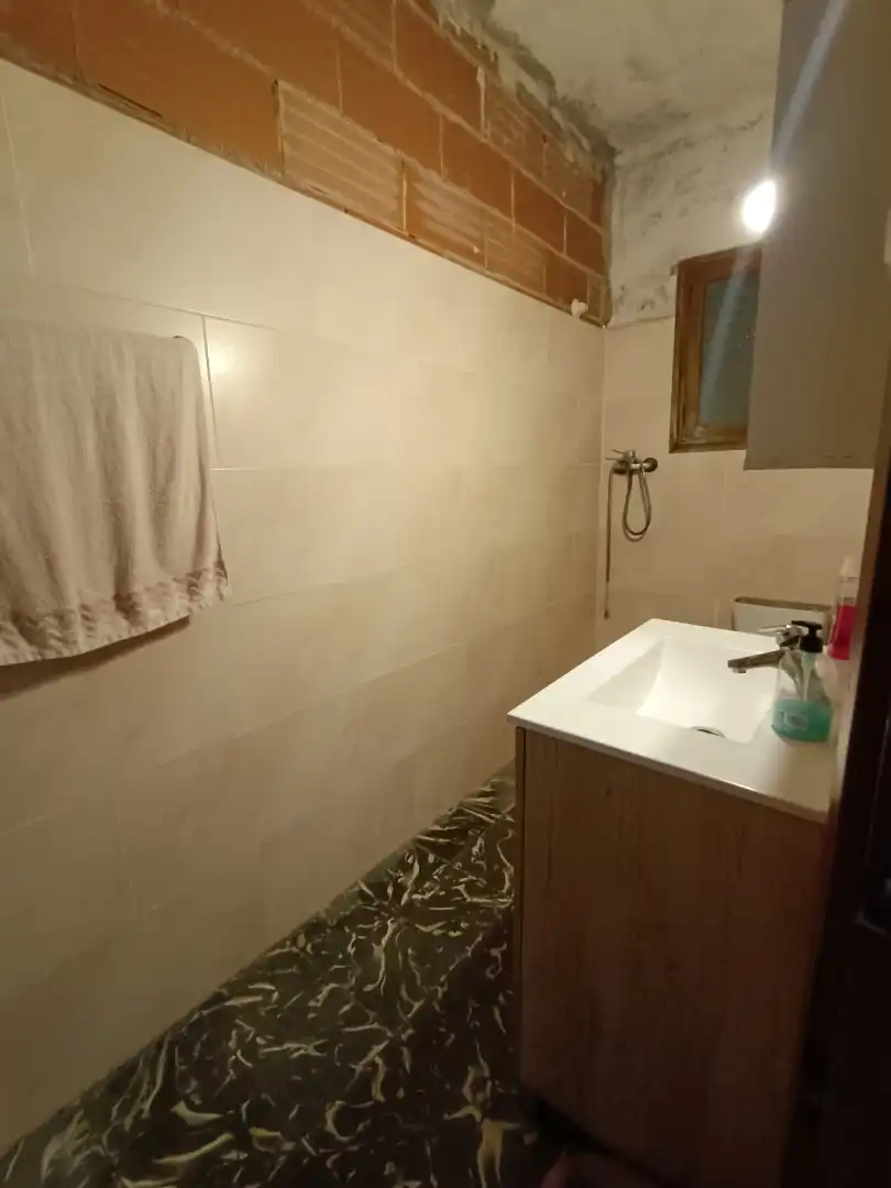 Bathroom of Flat for sale in Almoines  with Air Conditioner and Balcony