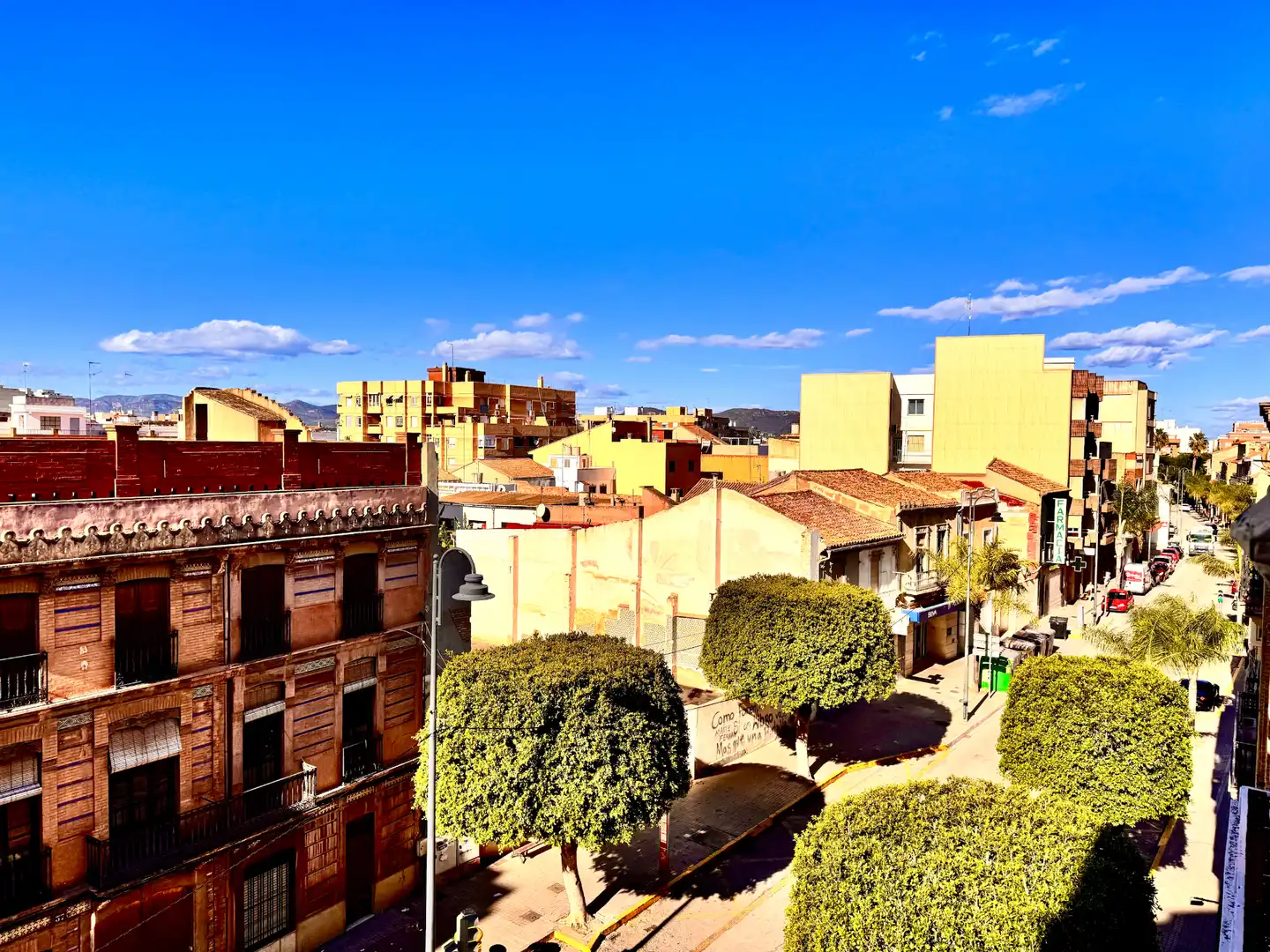 Vista exterior de Casa o xalet en venda en Massamagrell amb Terrassa i Balcó