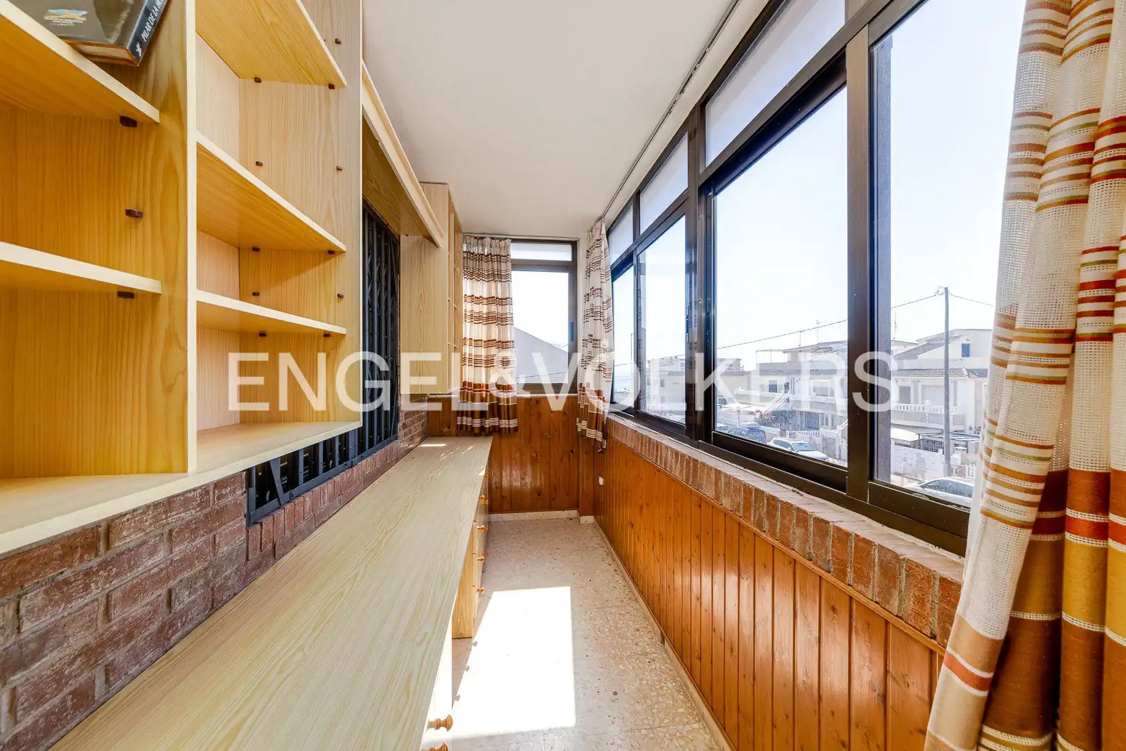 Finca rústica en venta en Torrevieja con Aire acondicionado, Calefacción y Jardín privado