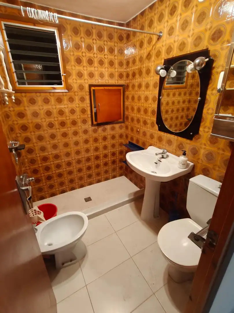 Bany de Casa o xalet en venda en Barcelona
