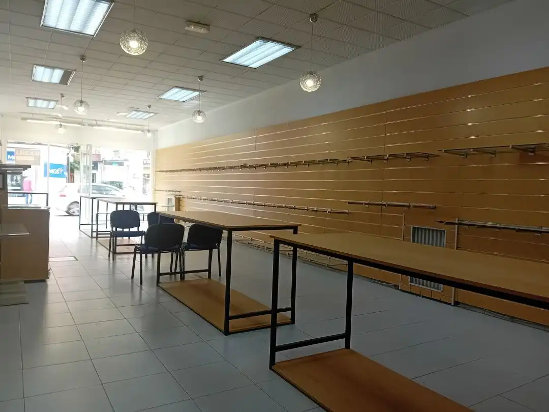 Local de lloguer en  Logroño