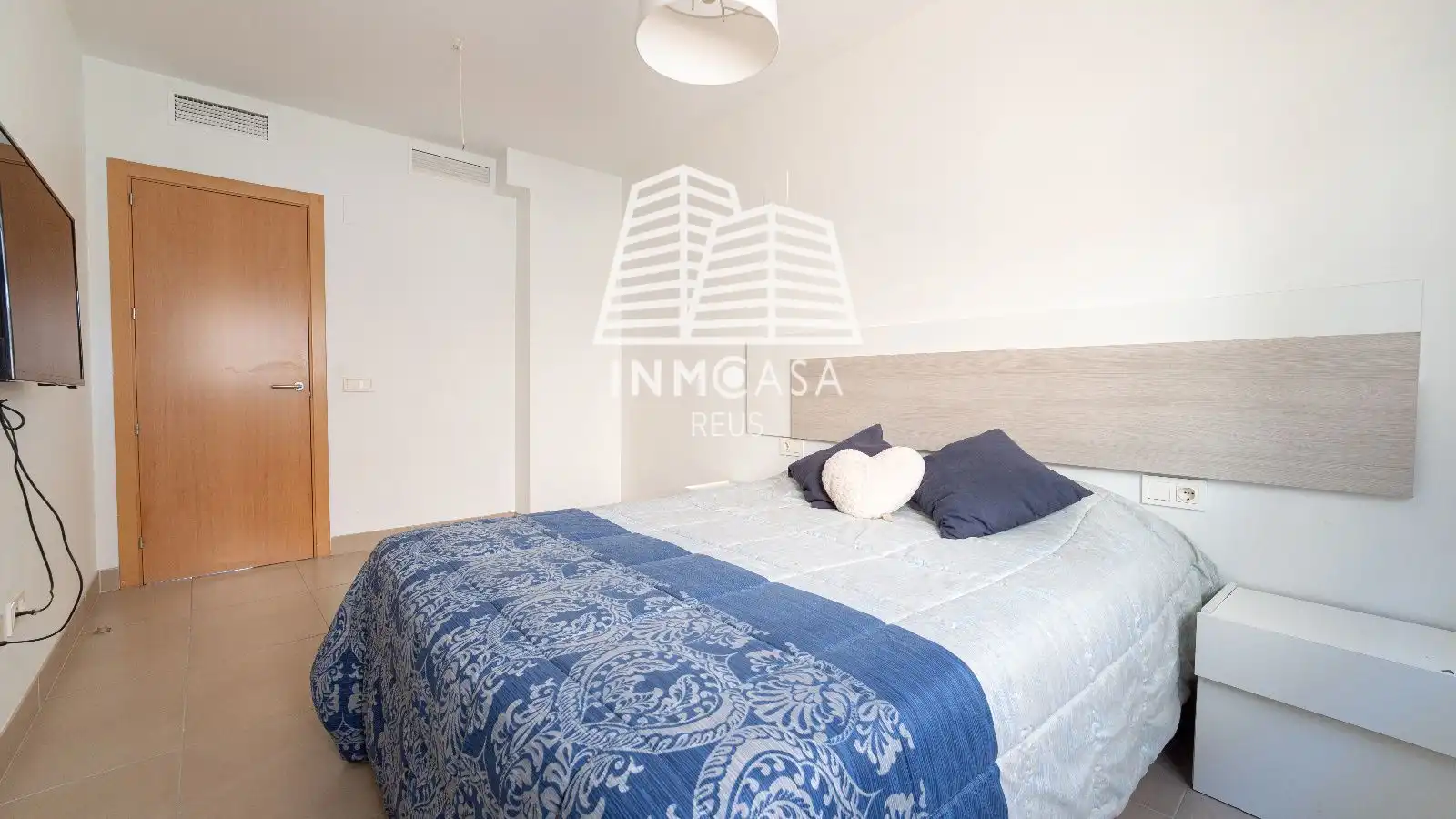 Bedroom of Flat for sale in Els Pallaresos  with Air Conditioner and Heating