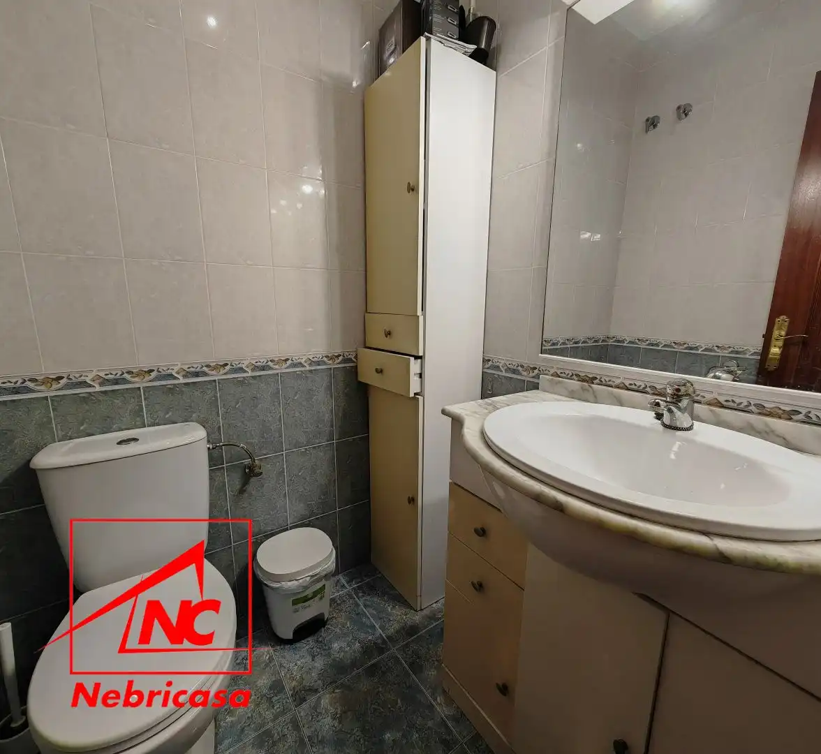 Bathroom of Flat for sale in Sanlúcar de Barrameda  with Air Conditioner and Furnished