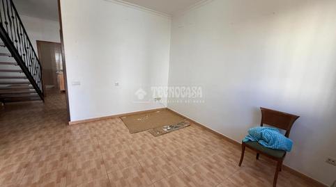 Foto 3 de Casa adosada en venta en C. la Amistad, La Lantejuela , Sevilla