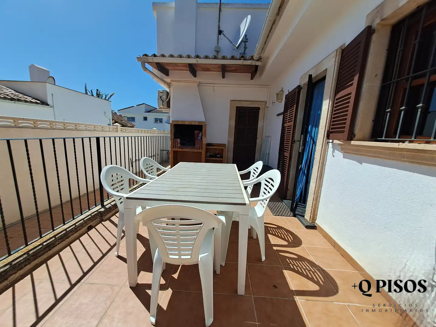 Detached house with pool for sale in Carrer de Saturn, imagen 13