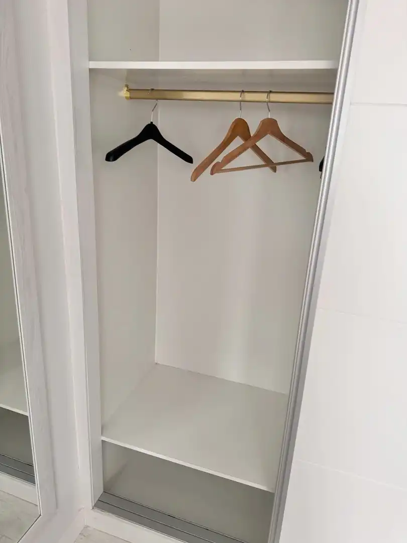 Schlafzimmer von Wohnung zur Miete in Oviedo  mit Heizung und Möbliert