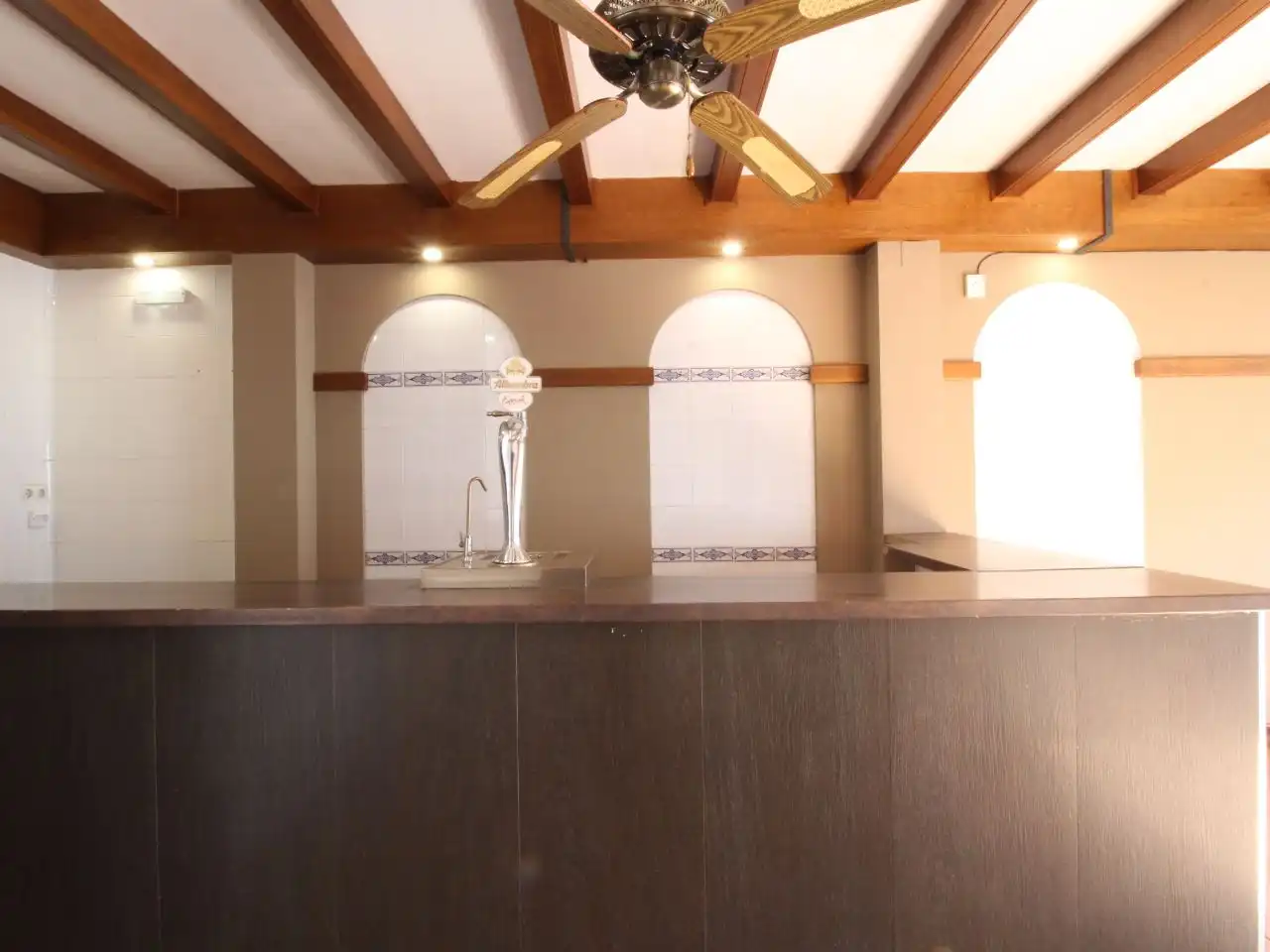 Local comercial de lloguer a Avenida de Fuente Amarga 45, imagen 4