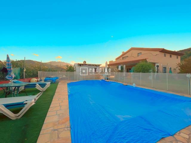 Casa-chalet en Venta en PEDRO FRANCO en Guaro