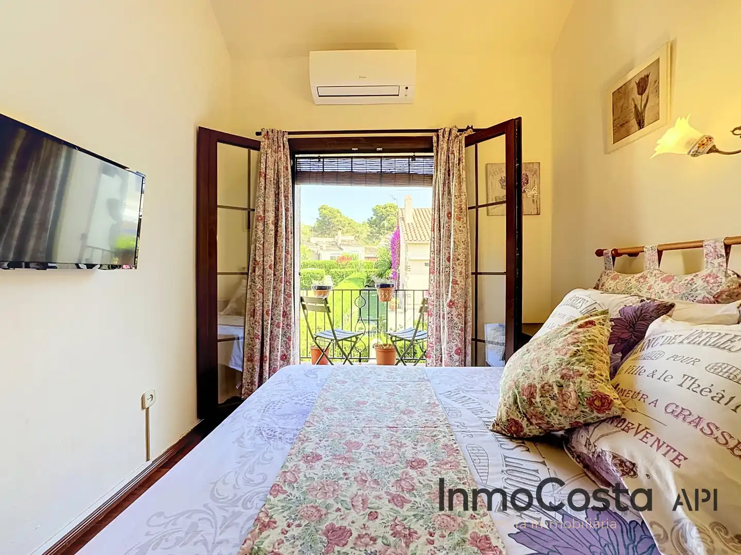 Bedroom of Detached homes for sale in L'Estartit  with Air Conditioner, Private garden and Terrace