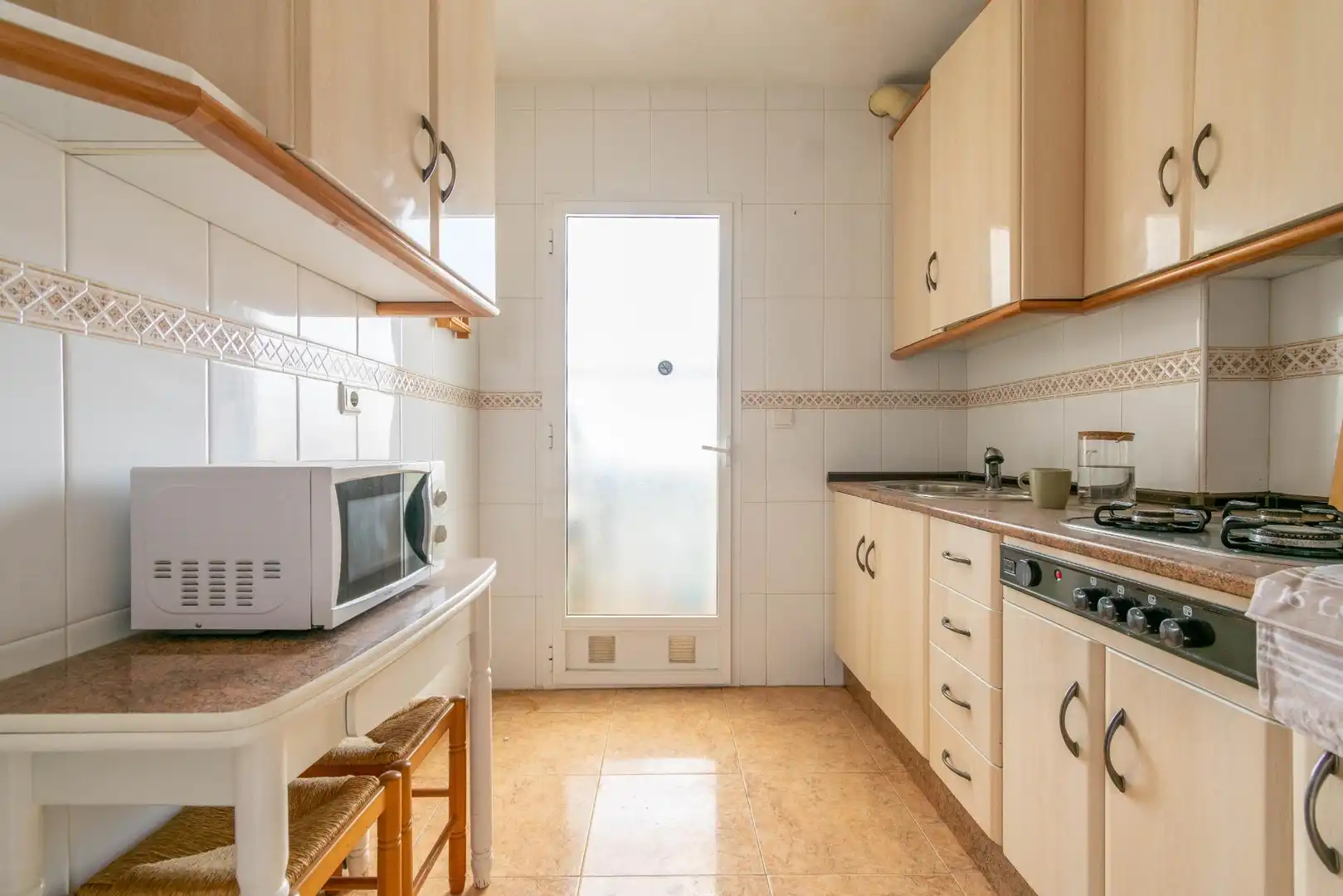 Cocina de Piso en venta en Almería con Terraza y Amueblado