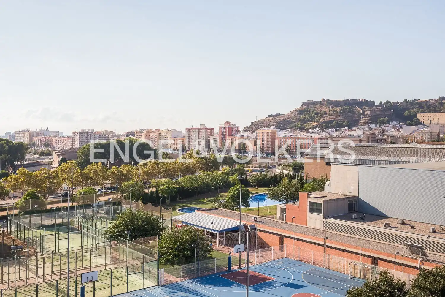 Terraza de Ático de alquiler en Sagunto / Sagunt con Aire acondicionado, Calefacción y Terraza