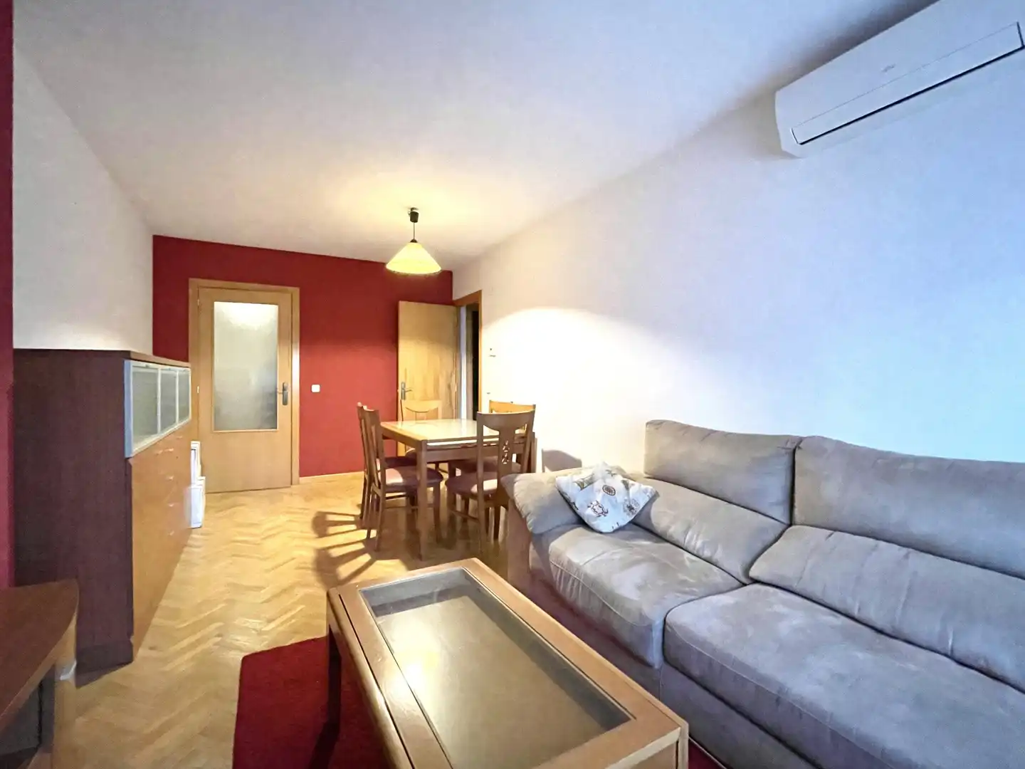 Flat for rent in NAVIA, Las Águilas