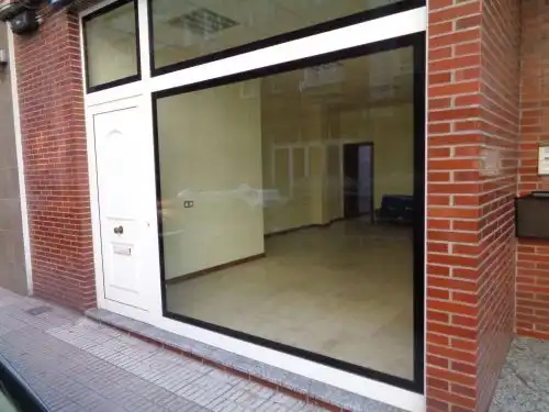 Local comercial en venda a N/A