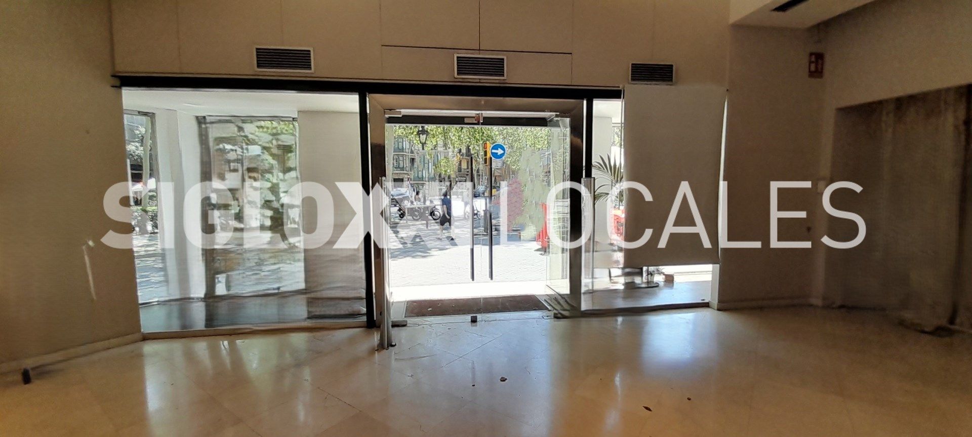 Geschaftsraum zur Miete in  Barcelona Capital mit Klimaanlage