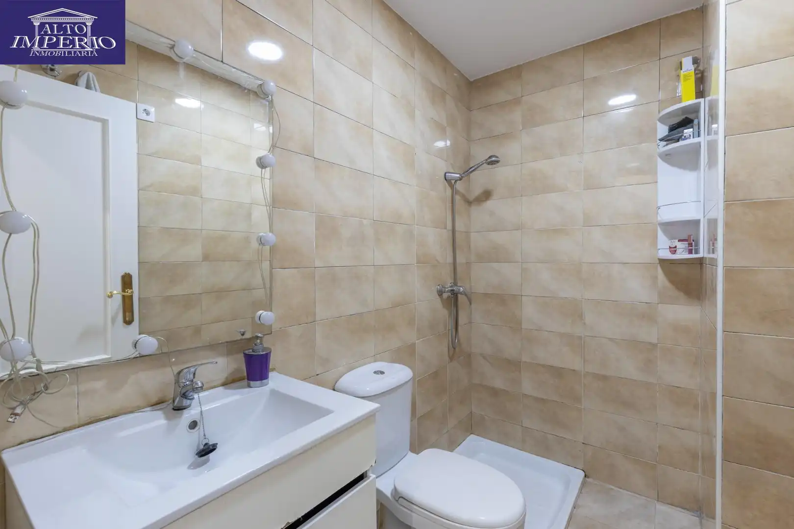 Badezimmer von Wohnung zum Verkauf in Atarfe mit Terrasse
