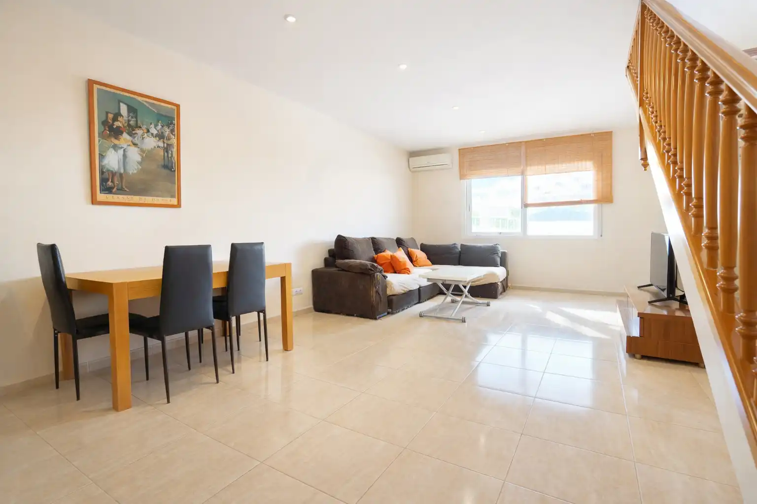 Casa a schiera con terrazza in vendita a Carrer Murcia, imagen 3