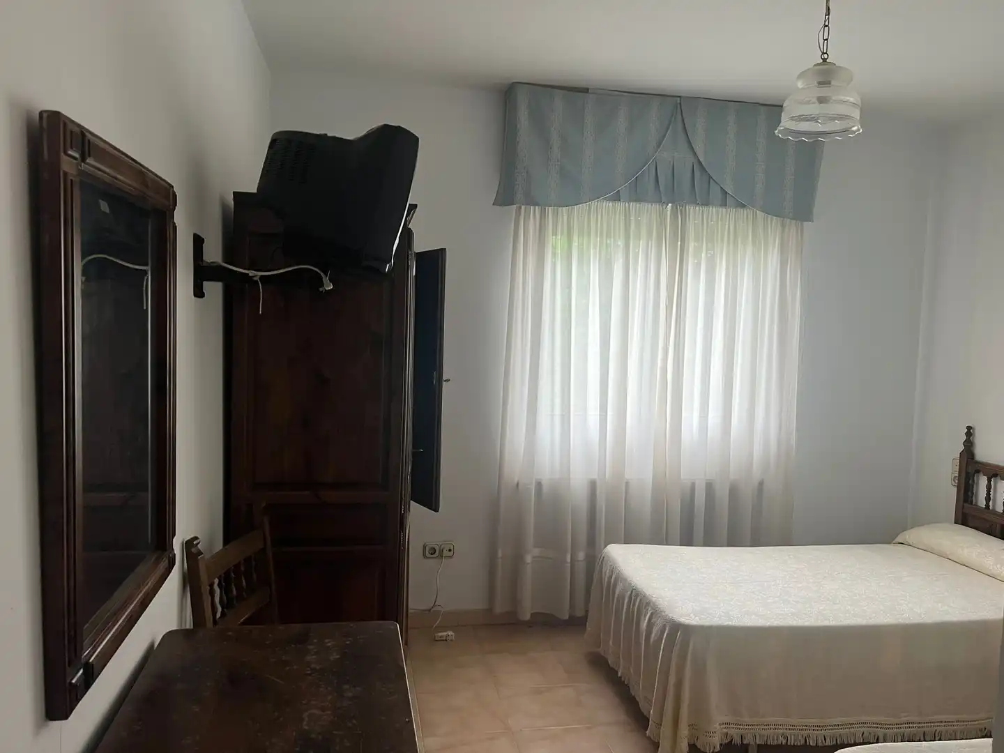 Schlafzimmer von Geschaftsraum zum Verkauf in Narón mit Heizung, Terrasse und Möbliert