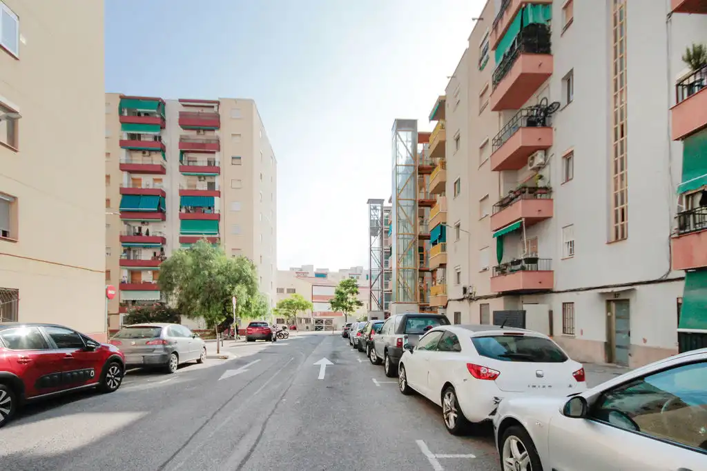 Vista exterior de Pis en venda en Sant Boi de Llobregat