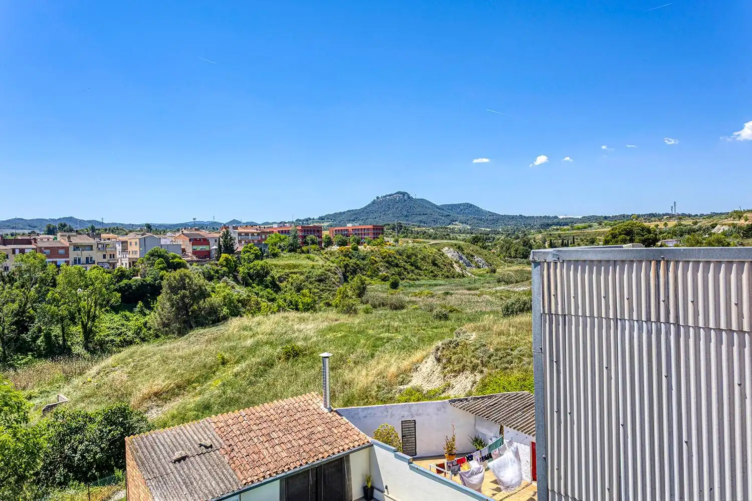 Piso en venta en Santa Margarida de Montbui con Calefacción, Terraza y Trastero