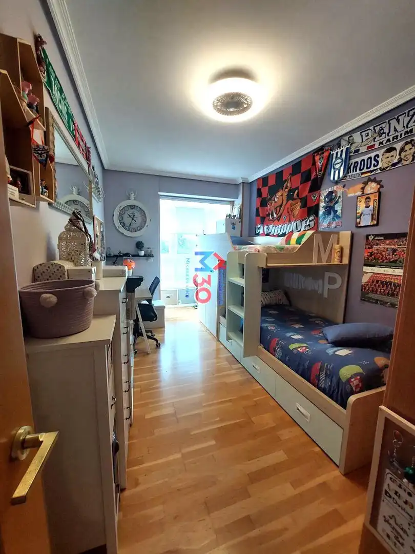 Bedroom of Apartments for sale in Miranda de Ebro  with Heating, Parquet flooring and Storage room