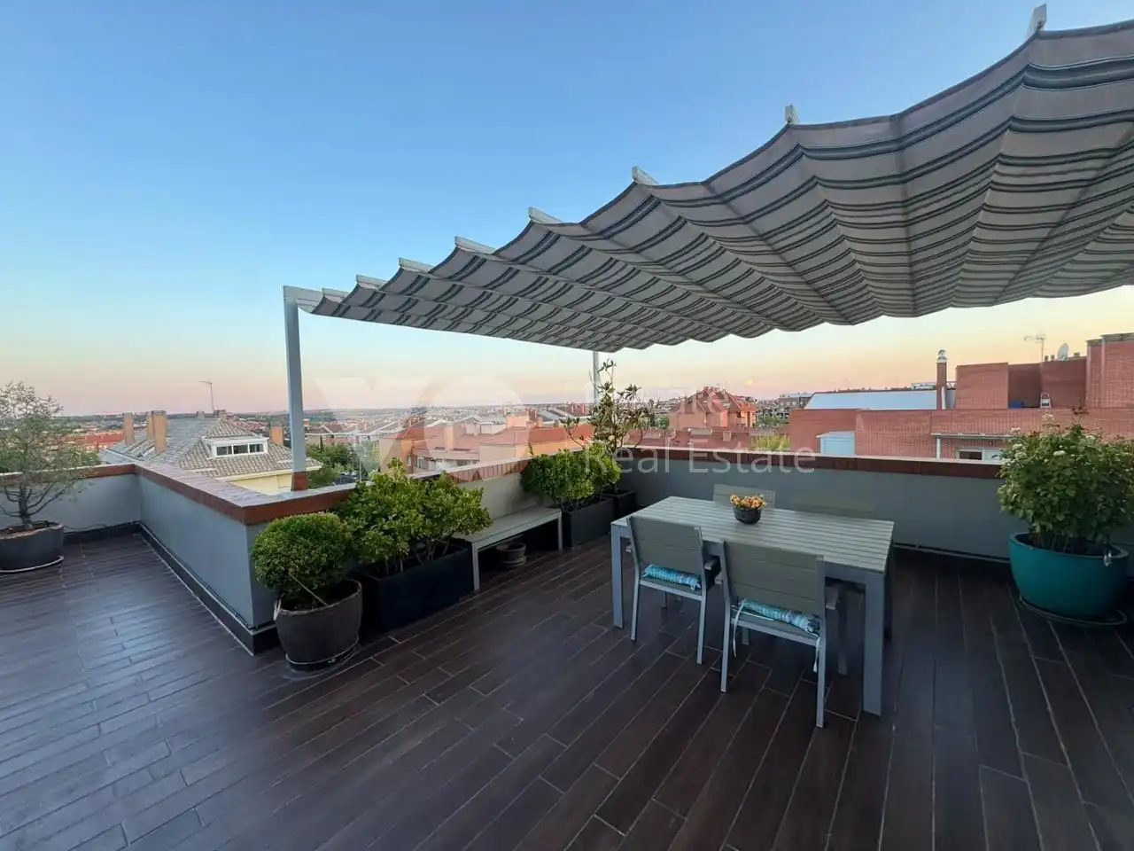 Duplex avec piscine à vendre à Sector B, imagen 16