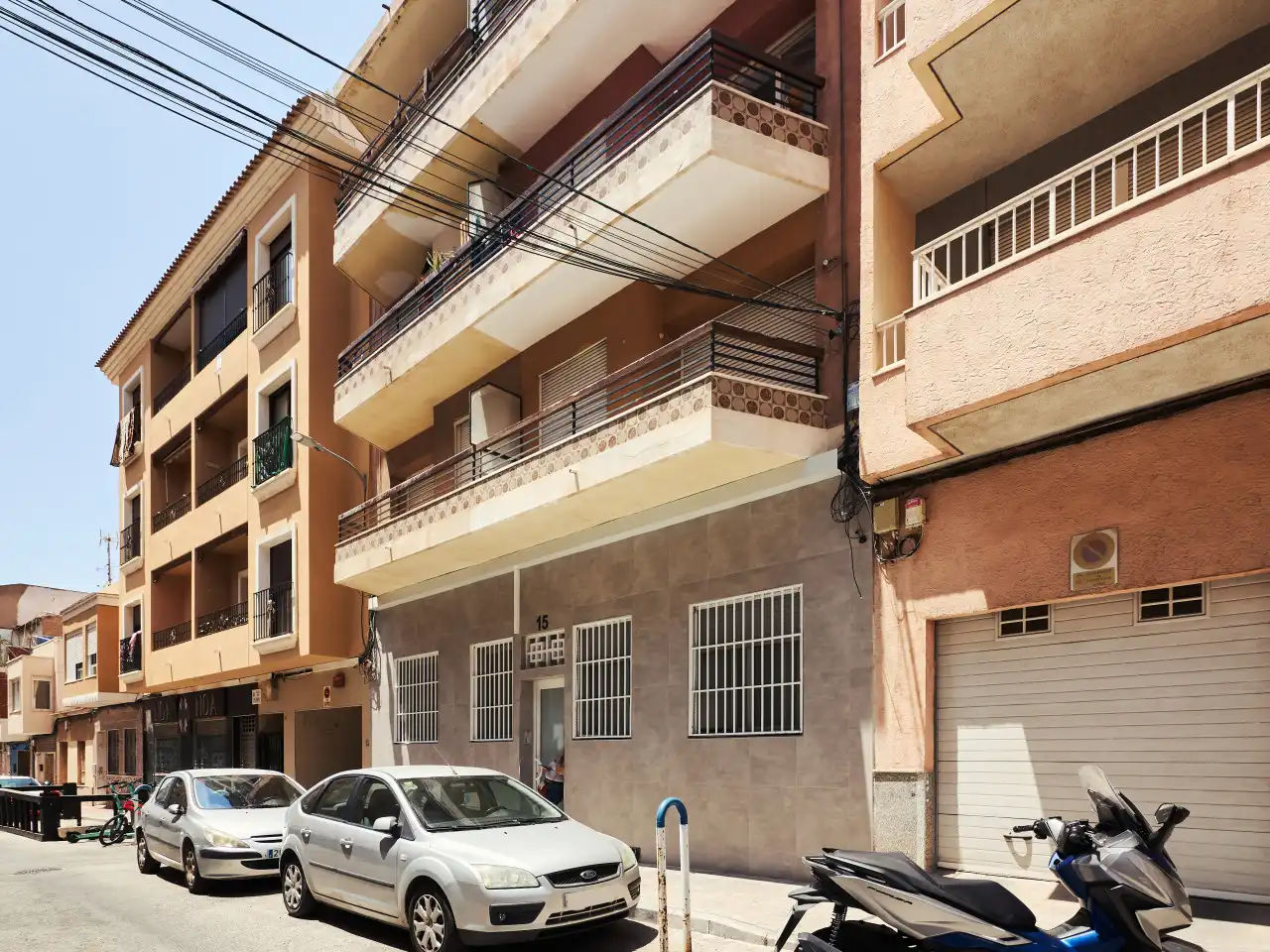 Vista exterior de Planta baixa en venda en Torrevieja amb Aire condicionat, Calefacció i Terrassa