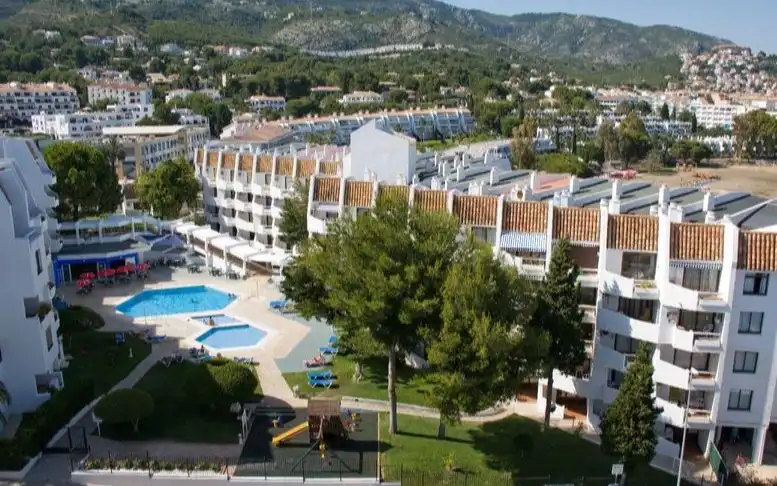 Vista exterior de Apartament en venda en Alcalà de Xivert amb Aire condicionat, Terrassa i Balcó