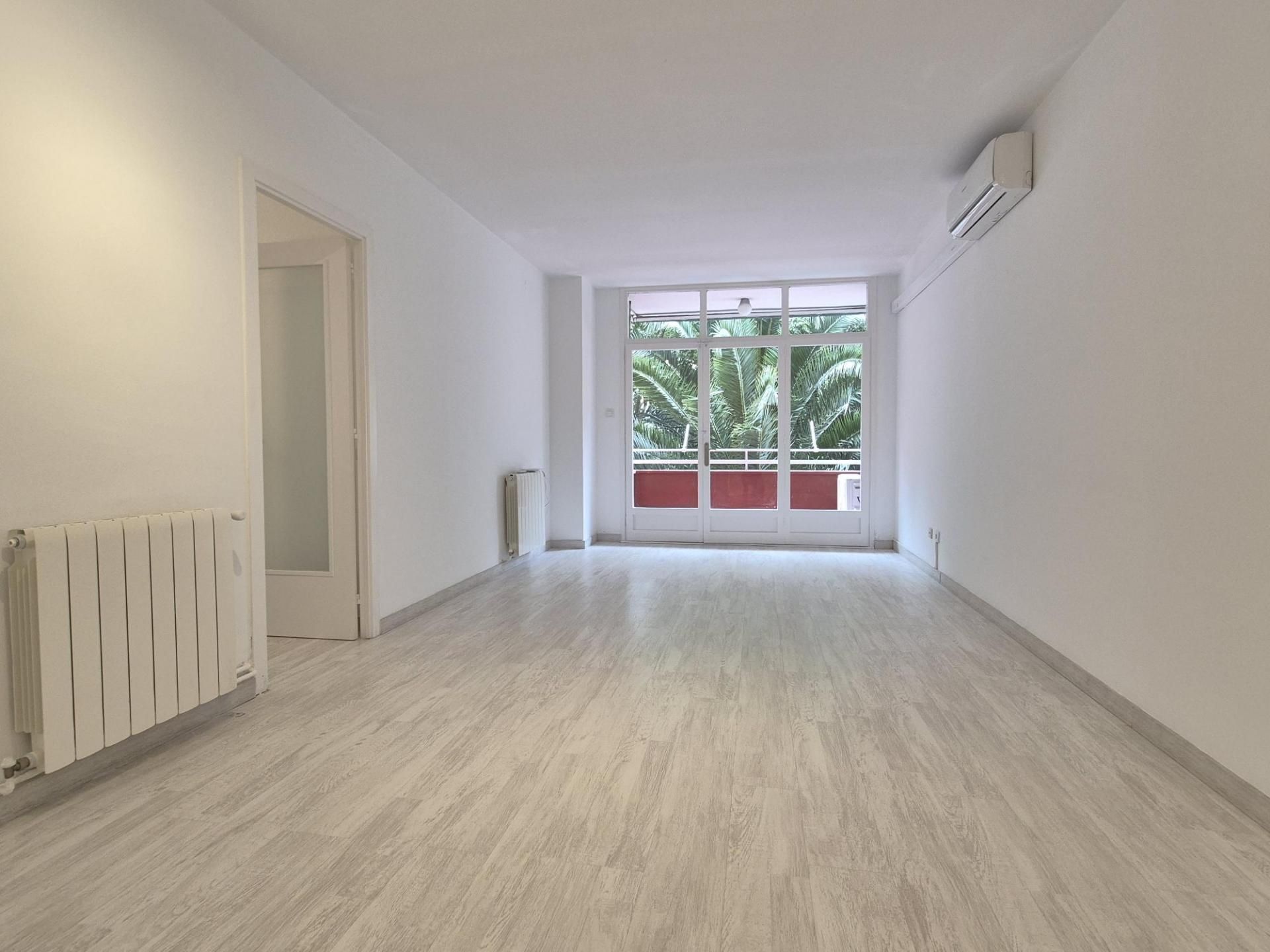 Sala d'estar de Pis en venda en  Barcelona Capital amb Aire condicionat, Calefacció i Terrassa