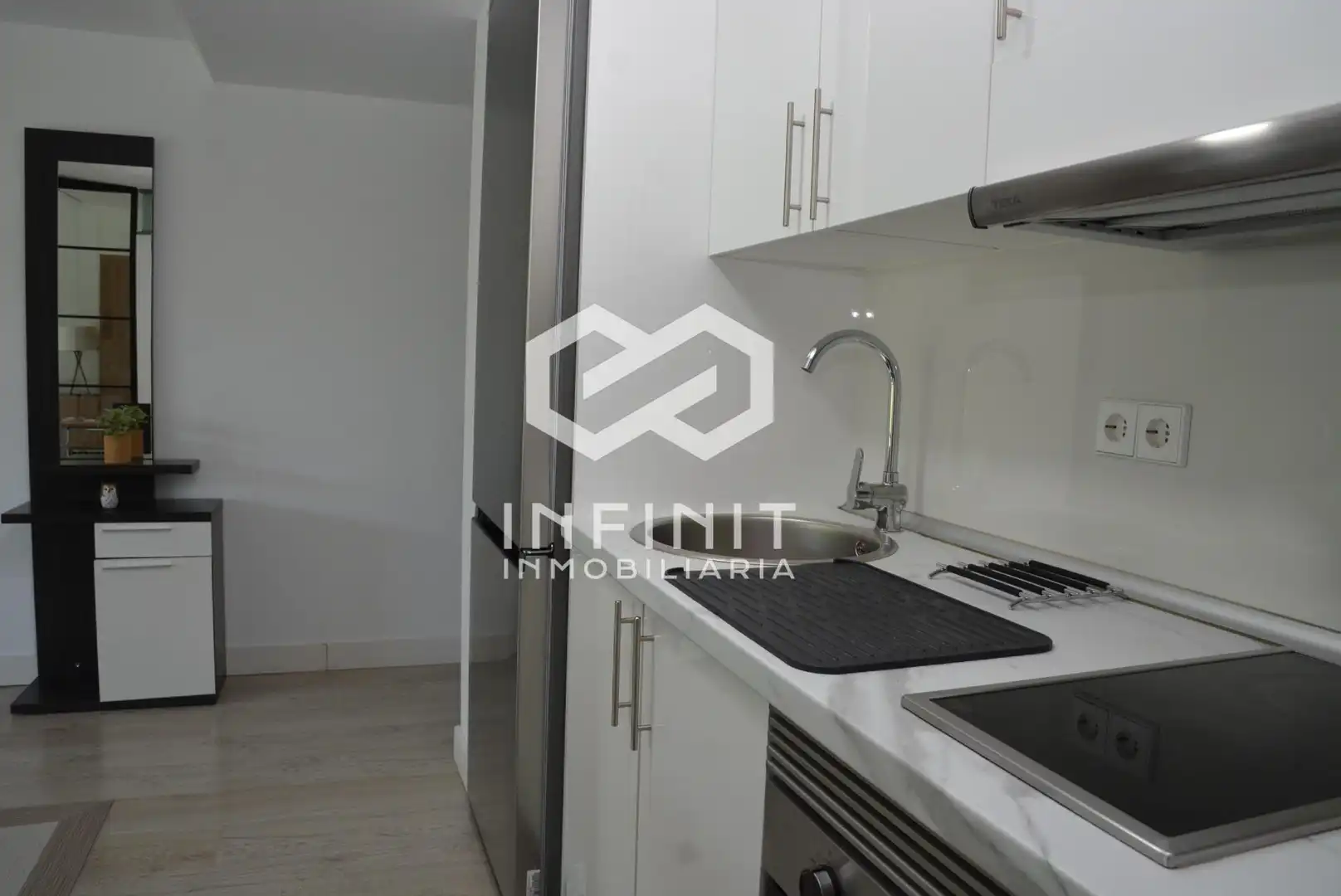 Lofts for sale in Reyes Católicos