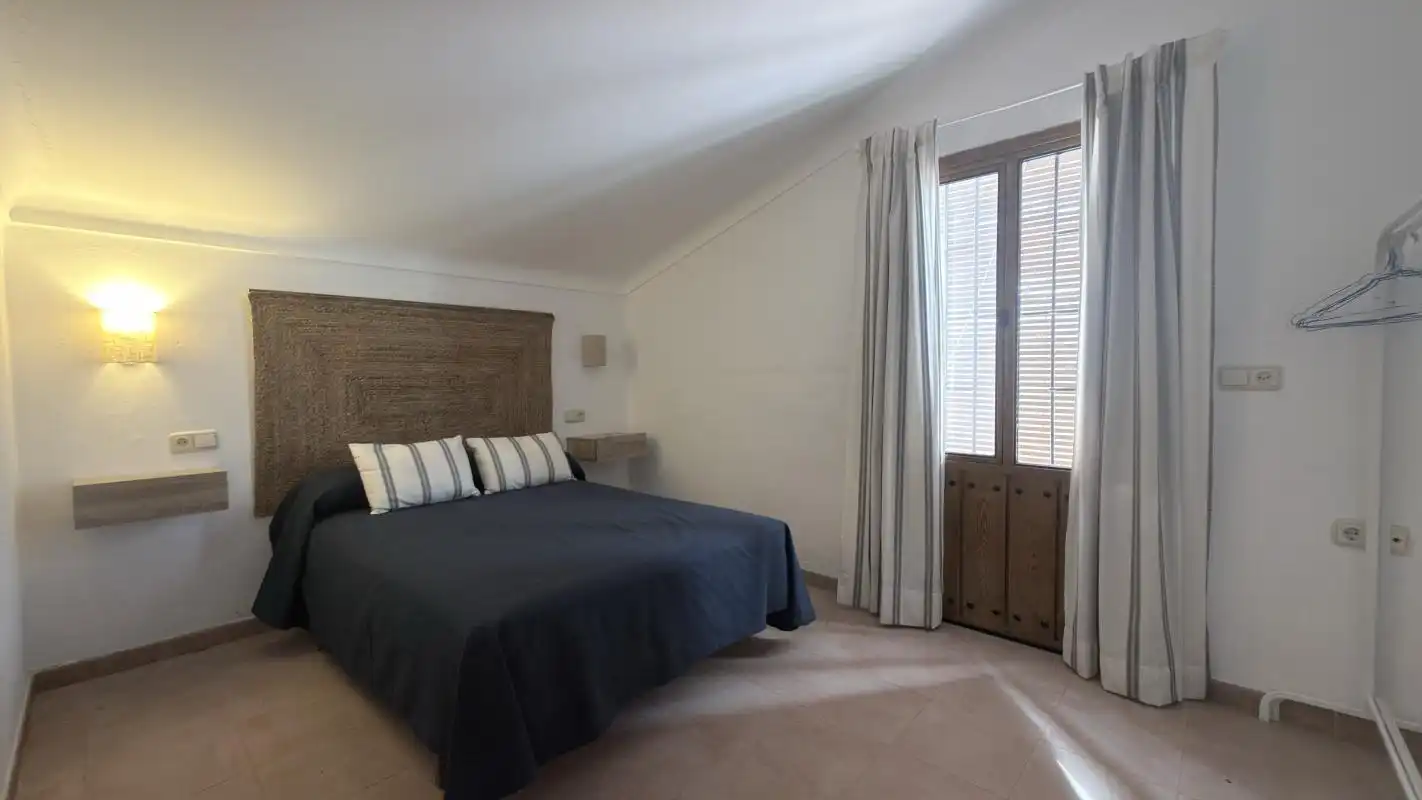 Schlafzimmer von Country house zur Miete in Valle de Abdalajís mit Klimaanlage, Heizung und Privatgarten